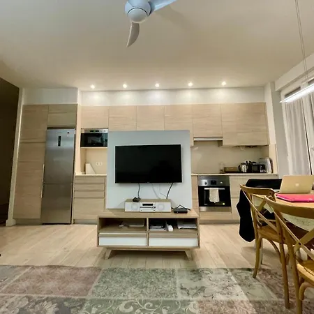 Epi-center * San Sebastián